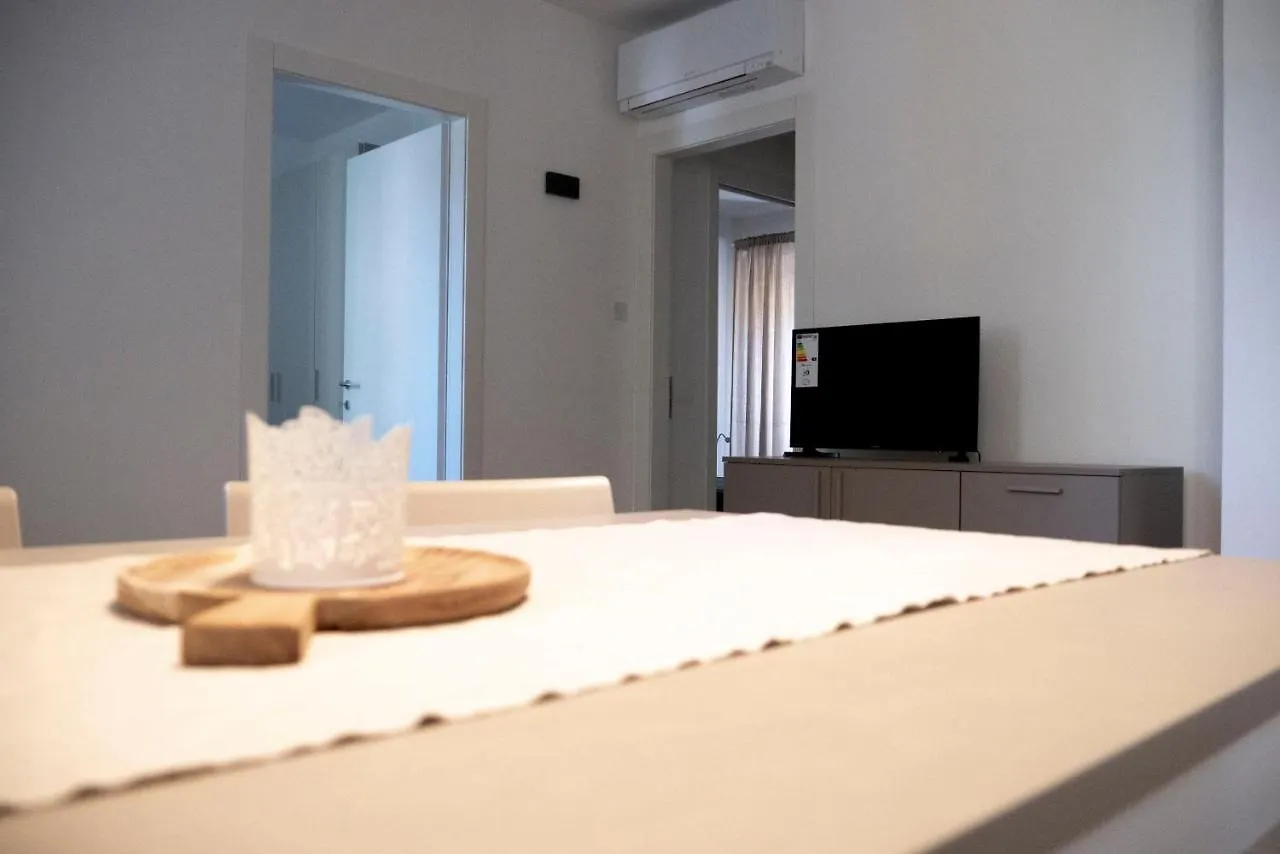 Regi Apartments Pacengo Di Lazise